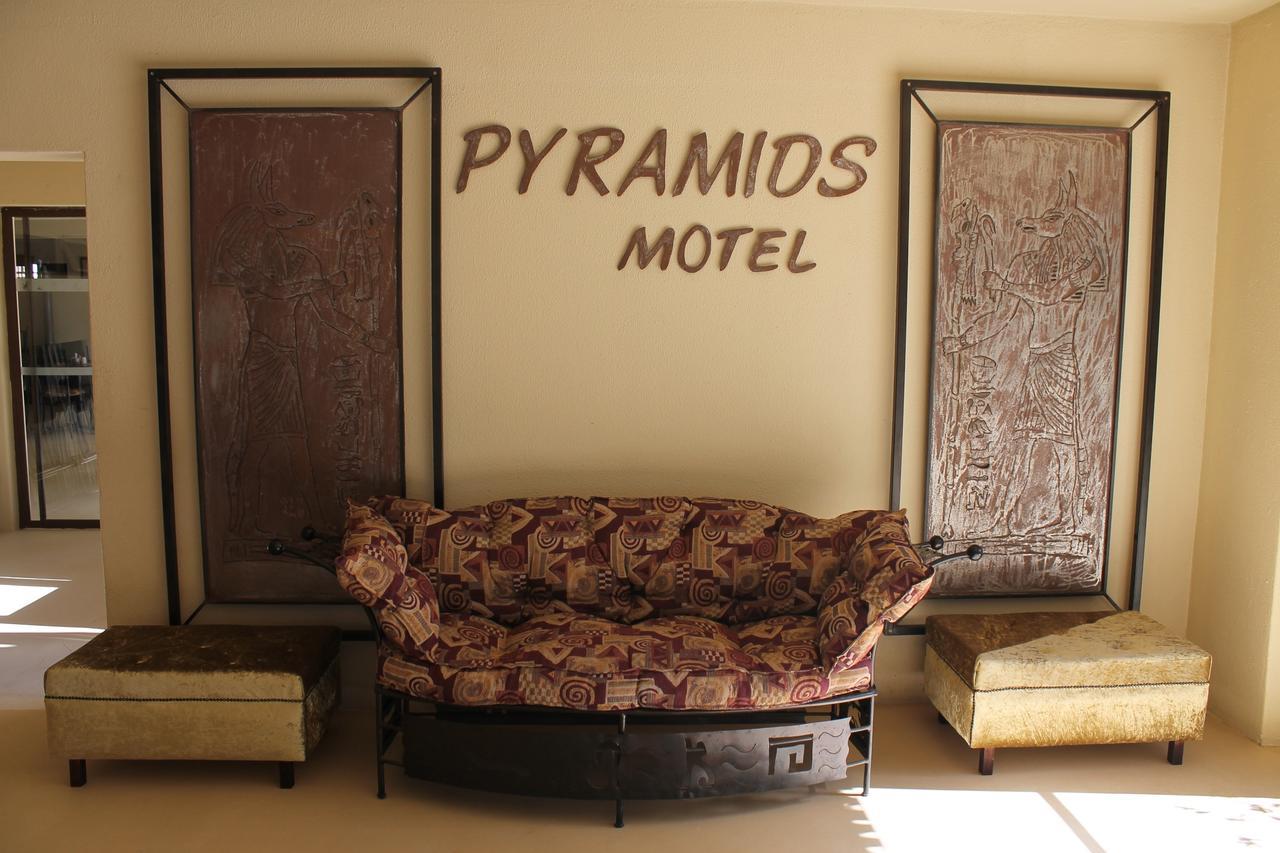 Pyramids Motel Van Reenen Exterior foto